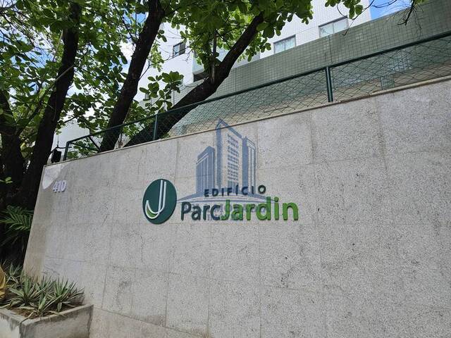 #43 - Apartamento para Venda em Recife - PE
