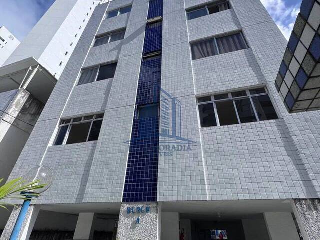 #73 - Apartamento para Venda em Recife - PE