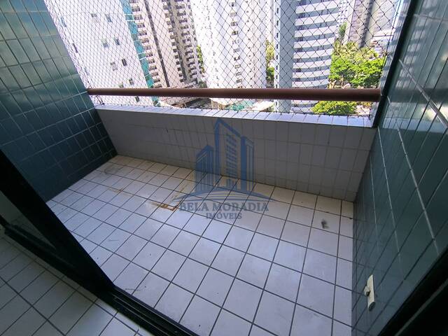 #79 - Apartamento para Venda em Recife - PE
